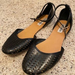 Steve Madden Flats